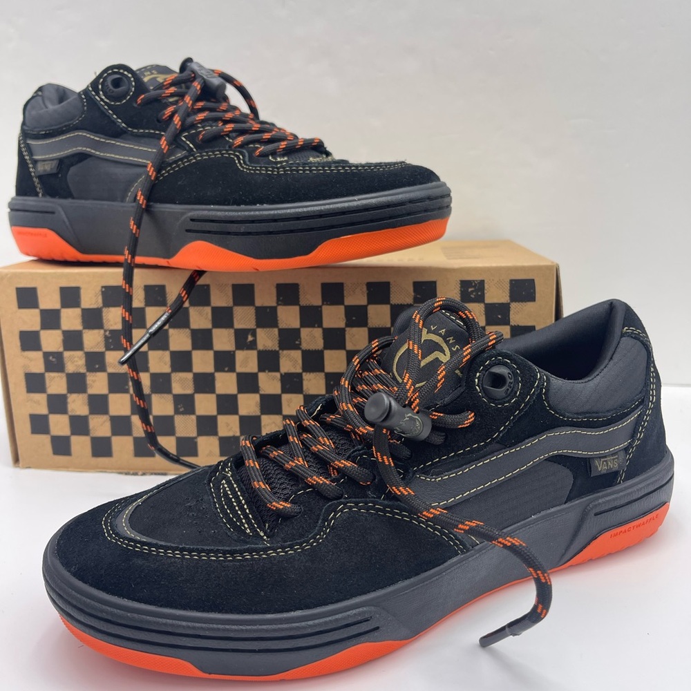 Vans Spitfire Men's Shoes Rowan 2
Spitfire Black/Flame
VN0A2Z3IBFM Sneakers - Picture 11 of 16